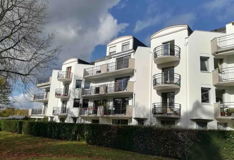 Ravalement et SEL Étanchéité de balcons