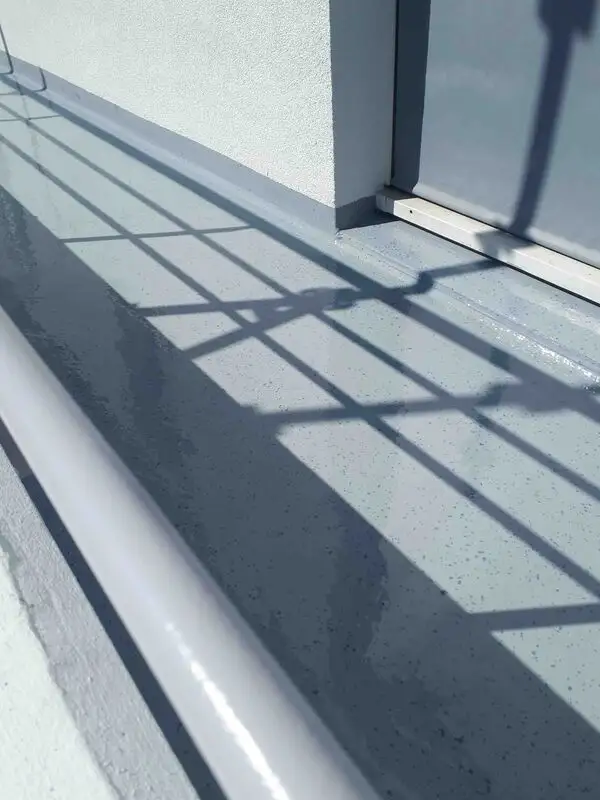 Ravalement imper (I3) et étanchéité liquide de balcons